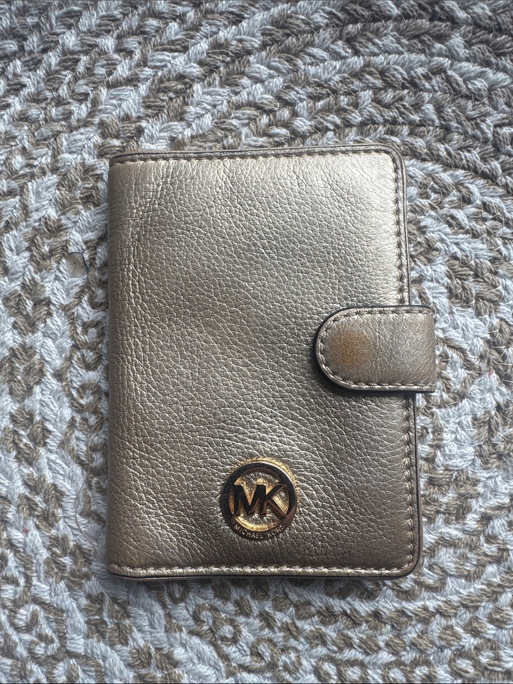 Michael Kors Metallic Pewter Leather Card & Key Holder